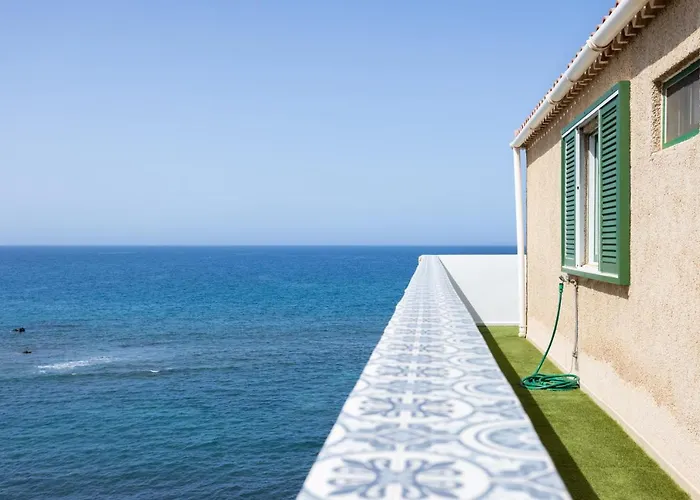 아파트 Home2book Sea Front Attic Galletas