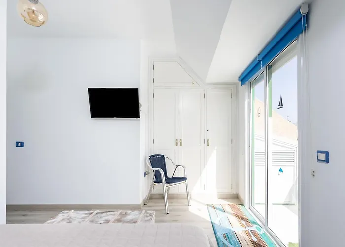 Home2book Sea Front Attic Galletas *