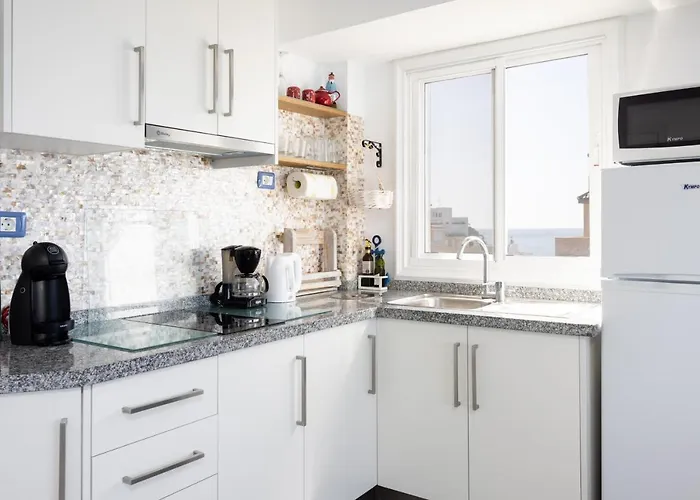 Home2book Sea Front Attic Galletas